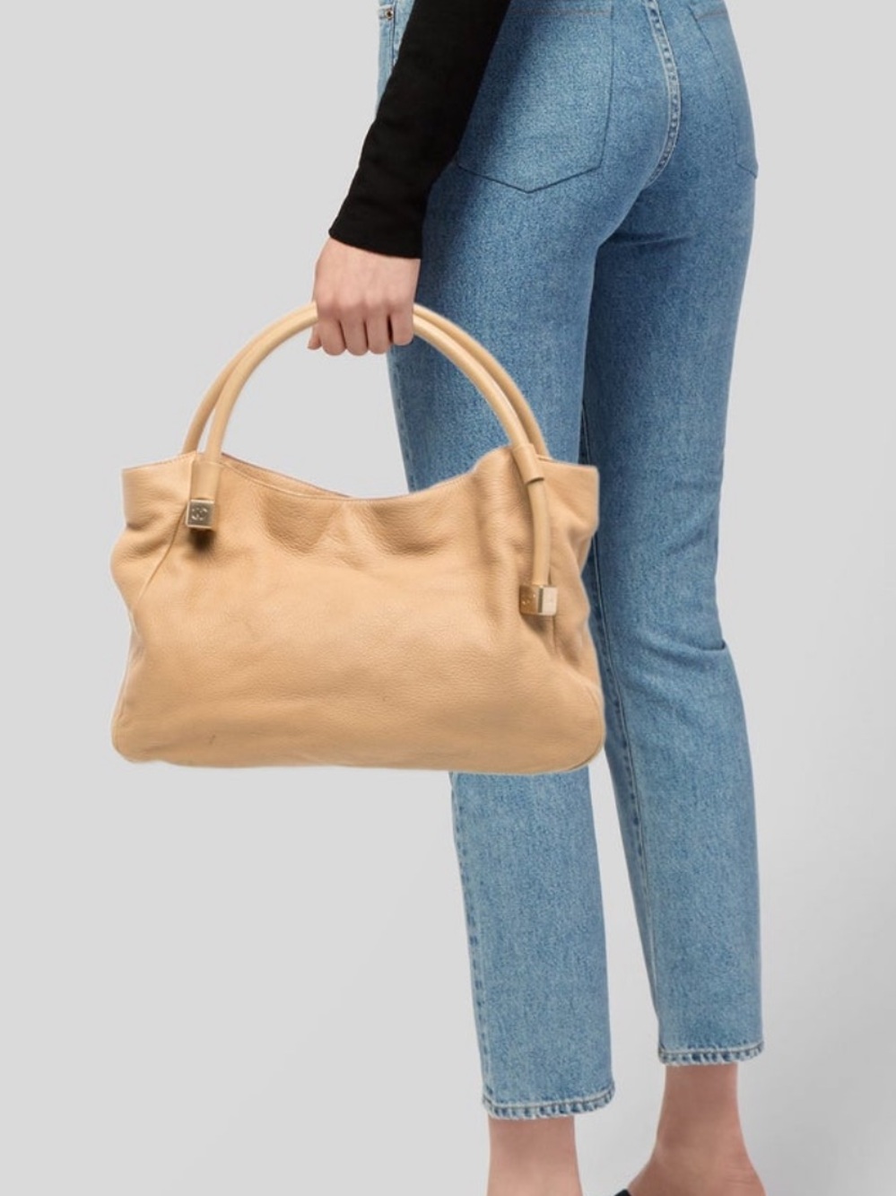CHANEL Beige Leather CC-Topped Tote - Picture 2 of 12